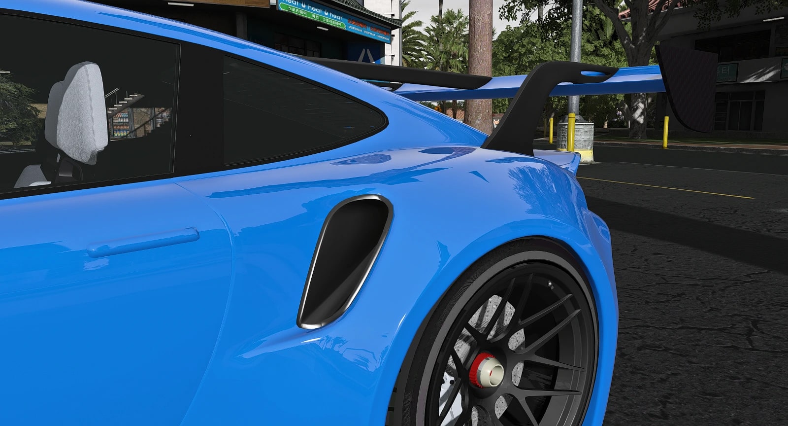 Comet Tribane image 2